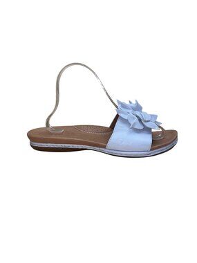 Born Women’s White Leather Flower Detail Slingback Sandals Size 10
